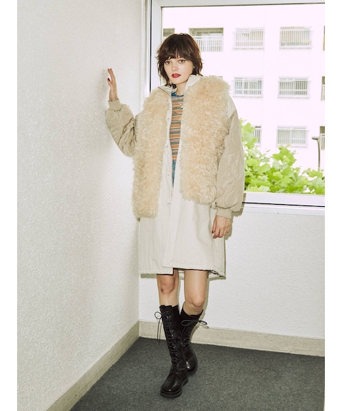 jouetie（ジュエティ）の「ファーベストレイヤードモッズコート（モッズコート・レディース・アイボリー/ブラック/ブルー/カーキ・M）」の20枚目の写真