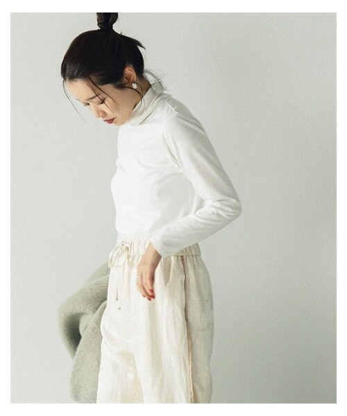 nissen（ニッセン）の「【sail】ハイネックカットソー　小さいサイズ（Tシャツ/カットソー・レディース・オフ・P1）」の2枚目の写真