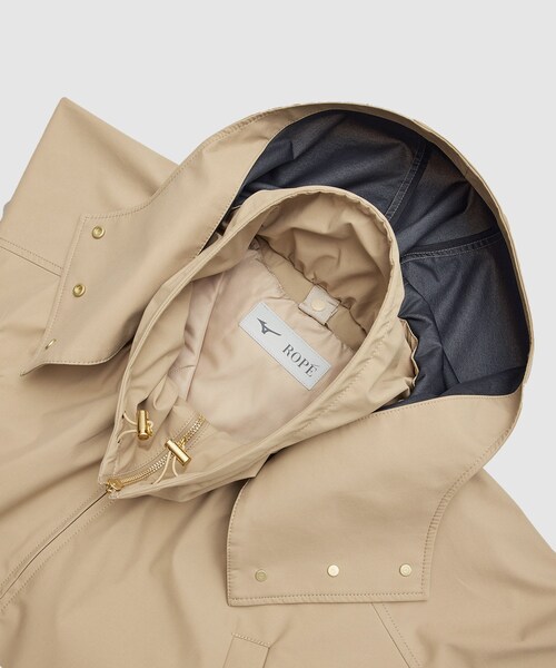 ROPE'(ロペ)の「【Mizuno for ROPE'】ライナー付き ギャザーマウンテンパーカー(マウンテンパーカー・レディース・ブラック/ベージュ・36/38)」の11枚目の写真