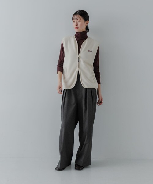 URBAN RESEARCH（アーバンリサーチ）の「『別注』THOUSAND MILE×URBAN RESEARCH　KNIT FREECE ZIP VEST（ベスト・レディース・OFF WHITE/BORDEAUX/BLACK・FREE）」の19枚目の写真