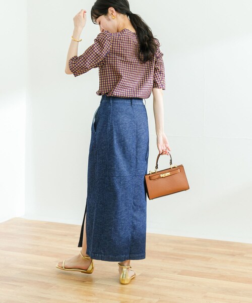 URBAN RESEARCH(アーバンリサーチ)の「綿麻デニムタイトスカート(デニムスカート・レディース・INDIGO/L.BLUE・36/38)」の16枚目の写真