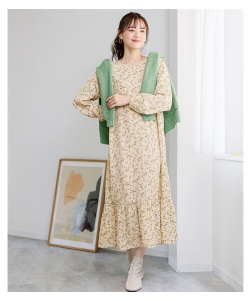 nissen（ニッセン）の「大きいサイズゆるシルエットプリントデザインワンピース（ワンピース・レディース・アイボリー系花柄/パープル系/黒系ドット/黒系花柄・L~LL相当/3L~4L相当/5L~6L相当/8L相当/10L相当）」の4枚目の写真