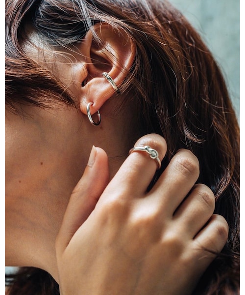 Scat（スキャット）の「"Duality" earcuff（イヤーカフ・レディース・シルバー・FREE）」の9枚目の写真