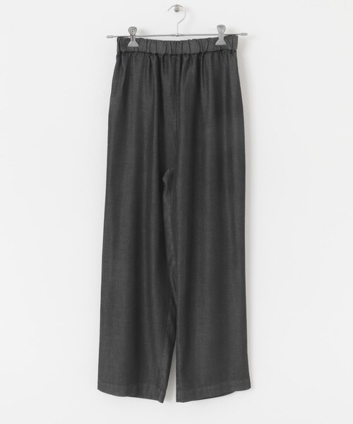 URBAN RESEARCH DOORS（アーバンリサーチドアーズ）の「リヨセルデニムイージーパンツ（デニムパンツ・レディース・BLACK/INDIGO・M/L）」の11枚目の写真