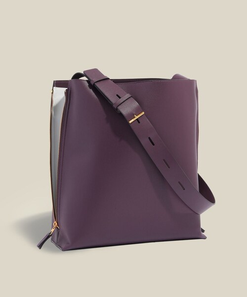 ROPE'(ロペ)の「【E'POR】Y BAG Shoulder Large【通勤】【A4対応】【ドラマ着用】(ショルダーバッグ・レディース・グレー/ダークブラウン系/パープル・F)」の10枚目の写真