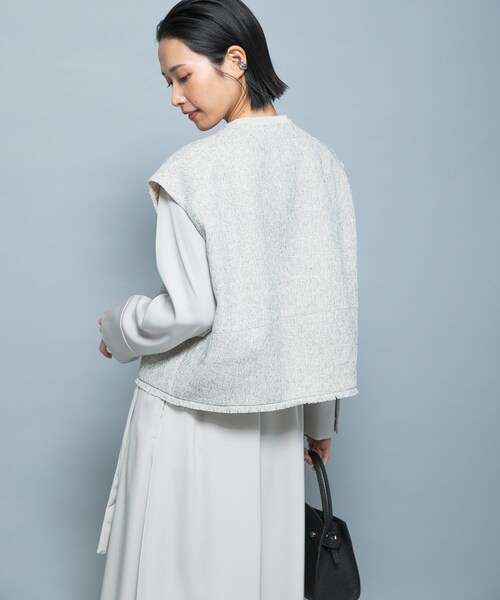 URBAN RESEARCH ROSSO（アーバンリサーチロッソ）の「『別注』CHIGNON×ROSSO　ツイードショートベスト（ベスト・レディース・WHITE/BLACK・Free）」の6枚目の写真