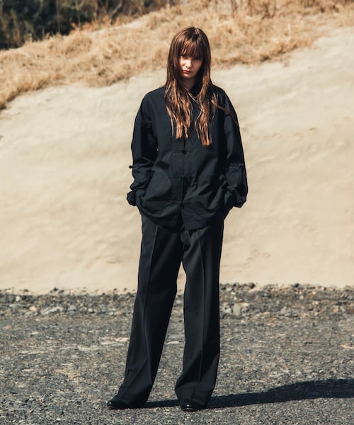 YohKi（ヨウキ）の「Wide straight slacks(BLACK)（スラックス・レディース・BLACK・1/2/3）」の5枚目の写真