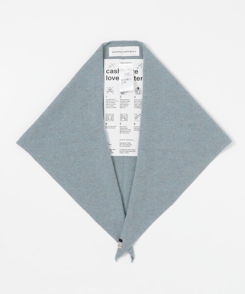 URBAN RESEARCH(アーバンリサーチ)の「Extreme Cashmere BANDANA(バンダナ/スカーフ・レディース・CHAI/MERMAID/NAVY/TOMATO・-)」の2枚目の写真