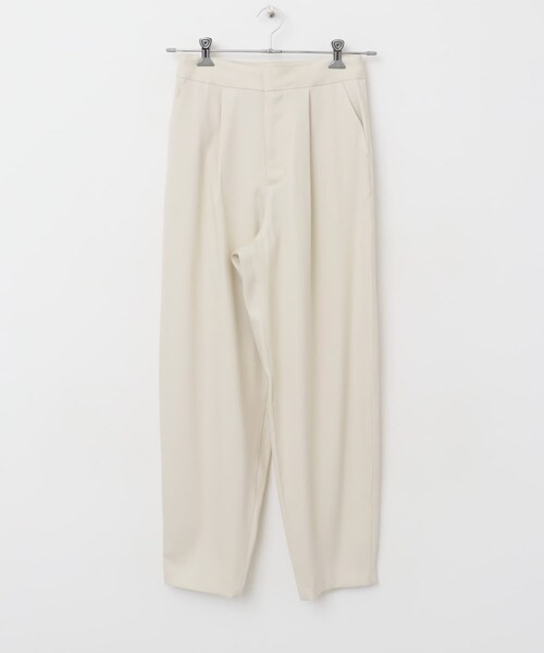 URBAN RESEARCH ROSSO（アーバンリサーチロッソ）の「F by ROSSO　サテンストレッチカーブフォルムパンツ（その他パンツ・レディース・PINK/OFF WHITE・36/38）」の9枚目の写真