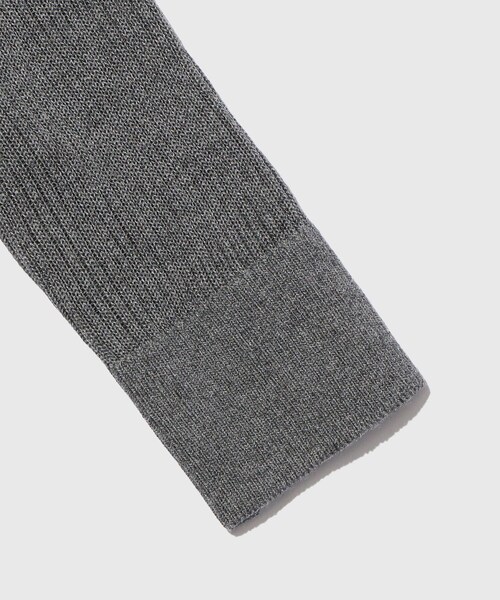 ADAM ET ROPE'(アダムエロペ)の「【BASICKS/ベイシックス】Layered Rib Knit(その他トップス・レディース・ブラック/グレー・XS)」の7枚目の写真
