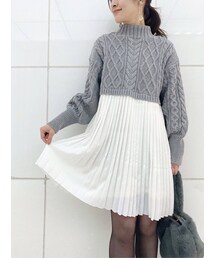 MERCURYDUO | プリーツドッキングケーブルニットミニワンピース(ワンピース)