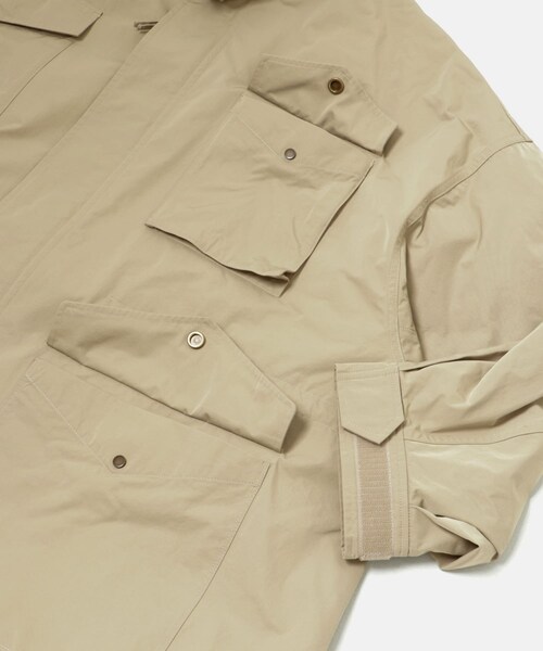 URBAN RESEARCH(アーバンリサーチ)の「STUMBLY NEW MILITALY(ミリタリージャケット・レディース・BEIGE・38)」の5枚目の写真