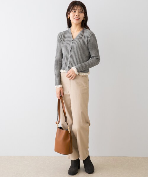 URBAN RESEARCH ROSSO（アーバンリサーチロッソ）の「F by ROSSO　スパンコールフリルリブカーディガン（カーディガン/ボレロ・レディース・BEIGE/GRAY/NAVY・Free）」の10枚目の写真