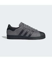 adidas（アディダス）の「スーパースター 82 / Superstar 82（シューズ・メンズ）」