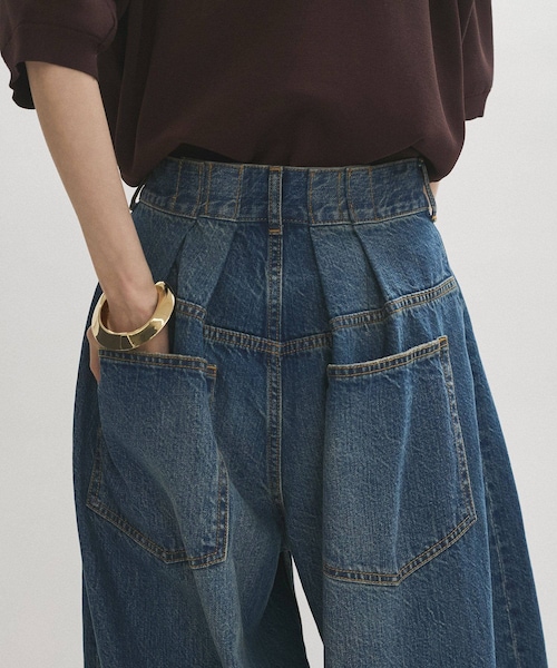 ADAM ET ROPE'（アダムエロペ）の「【サステナブル】バックタックワイドデニム（デニムパンツ・レディース・ブルー/サックス・36/38）」の16枚目の写真