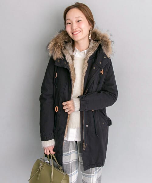 URBAN RESEARCH（アーバンリサーチ）の「ライナーダウンラビットモッズコート（モッズコート・レディース・KHAKI/NAVY・FREE）」の8枚目の写真