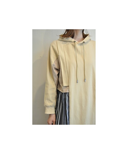 blanc basque（ブランバスク）の「ストライプフードワンピース（ワンピース・レディース・ベージュ/ブラック・one）」の3枚目の写真