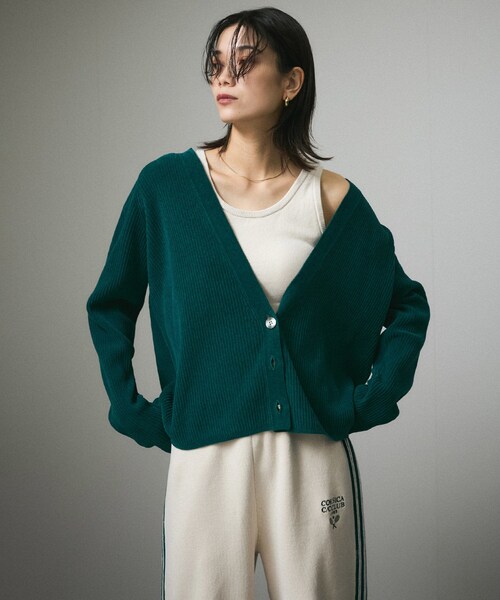 ADAM ET ROPE'（アダムエロペ）の「ブラパッド付タンクトップ-CreamyCotton /クリーミーコットン-（タンクトップ・レディース・ブラック/オフホワイト/グリーン・F）」の12枚目の写真