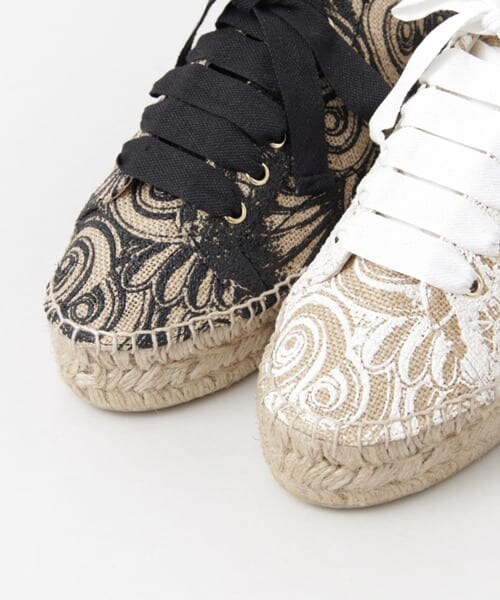 URBAN RESEARCH ROSSO（アーバンリサーチロッソ）の「E001（その他シューズ・レディース・FL01 WHITE/FL07 BLACK・37/38/39）」の11枚目の写真