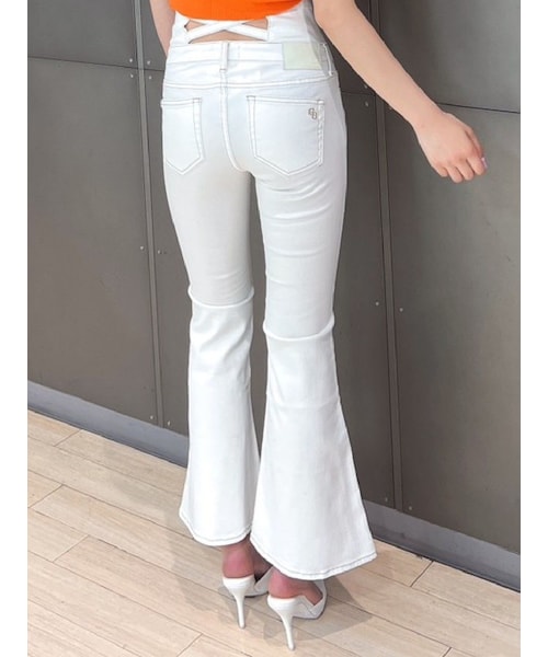 GYDA（ジェイダ）の「ハイウエストBACKクロスフレアパンツ