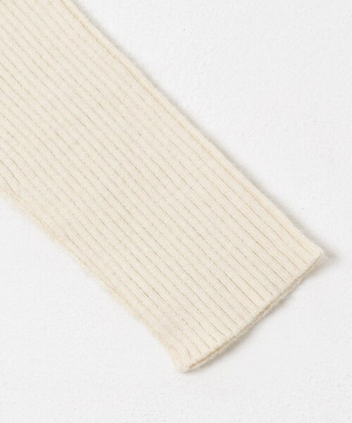 KBF（ケイビーエフ）の「illi　ランダムRIBハイネックニット（ニット/セーター・レディース・IVORY/RED/BLUE/CHARCOAL・One）」の13枚目の写真