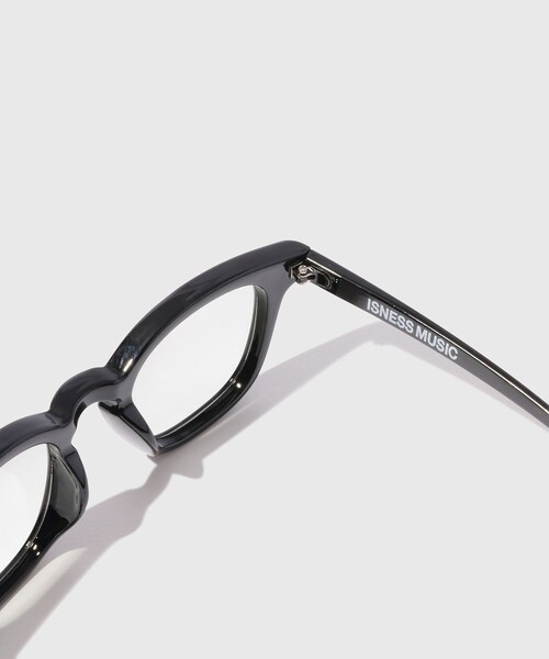 ADAM ET ROPE'(アダムエロペ)の「【ISNESS MUSIC/イズネス ミュージック】KENNY SUNGLASSES(サングラス・メンズ・ブラック/ライトグレー・F)」の6枚目の写真