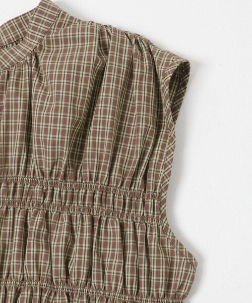 URBAN RESEARCH ROSSO（アーバンリサーチロッソ）の「CHIGNON　チェックシャーリングフレンチブラウス（シャツ/ブラウス・レディース・BROWN/BEIGE・Free）」の5枚目の写真