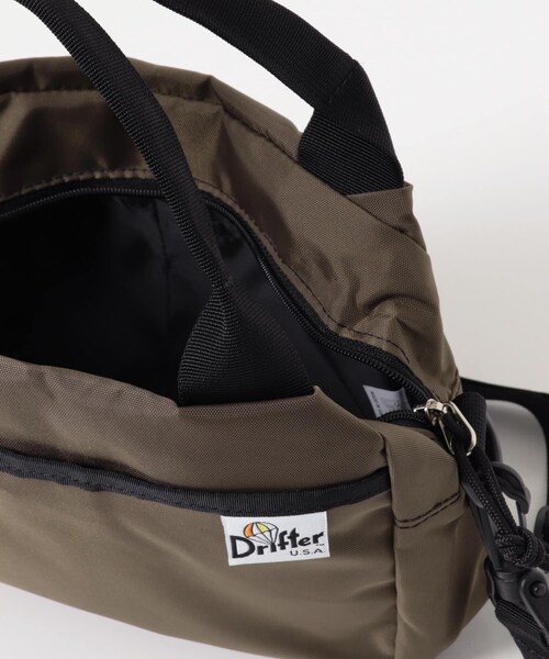 URBAN RESEARCH Sonny Label（アーバンリサーチサニーレーベル）の「DRIFTER　KIRBY HAND BAG（ハンドバッグ・レディース・BLACK/COFFEE・one）」の14枚目の写真