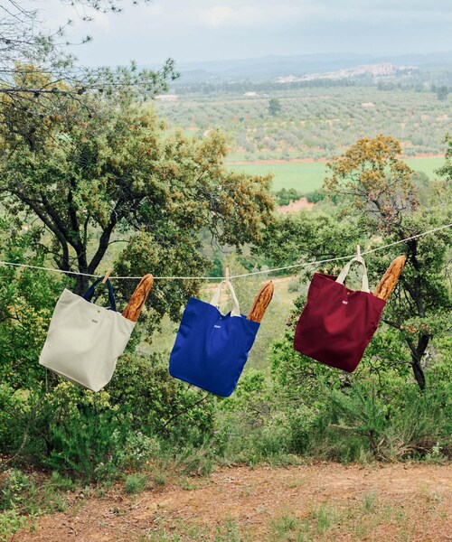 SENSE OF PLACE by URBAN RESEARCH（センスオブプレイスバイアーバンリサーチ）の「HAY　Everyday Tote Bag（トートバッグ・メンズ・SoftYellow/GRAY/PURPLE/DarkGreen/E.Blue/BURGUNDY/MOCHA・One）」の14枚目の写真