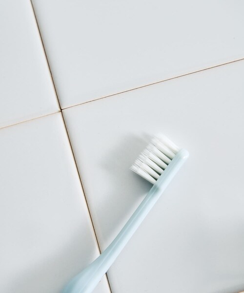 URBAN RESEARCH DOORS（アーバンリサーチドアーズ）の「DOORS LIVING PRODUCTS　歯ブラシ（その他雑貨・メンズ・クールブルー/グレー・-）」の21枚目の写真