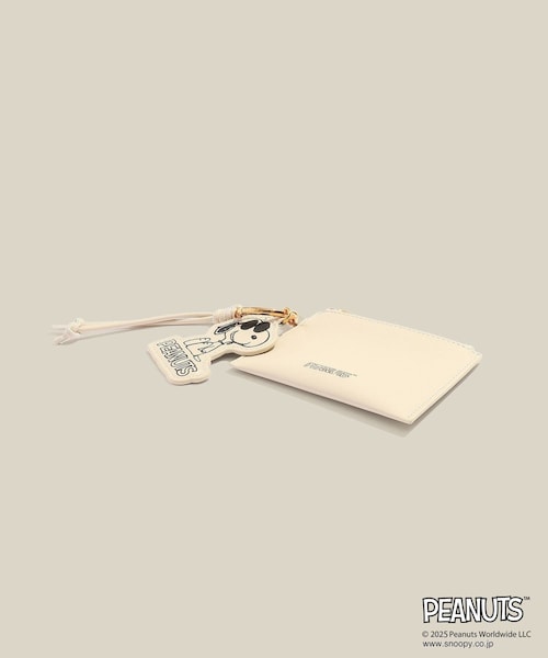 ROPE'(ロペ)の「【WEB限定/一部店舗限定】【E'POR×PEANUTS】別注 ポーチ付き ART CHARM(チャーム・レディース・ブラック/オフホワイト/レッド・F)」の20枚目の写真