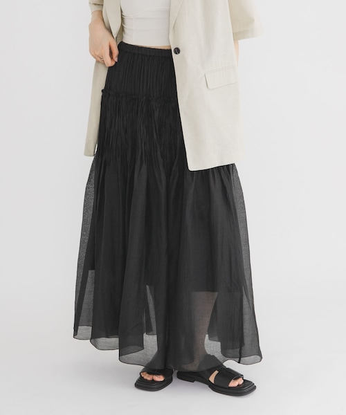 KBF（ケイビーエフ）の「タックプリーツフレアスカート（スカート・レディース・OFF/BLACK/BROWN・One）」の2枚目の写真