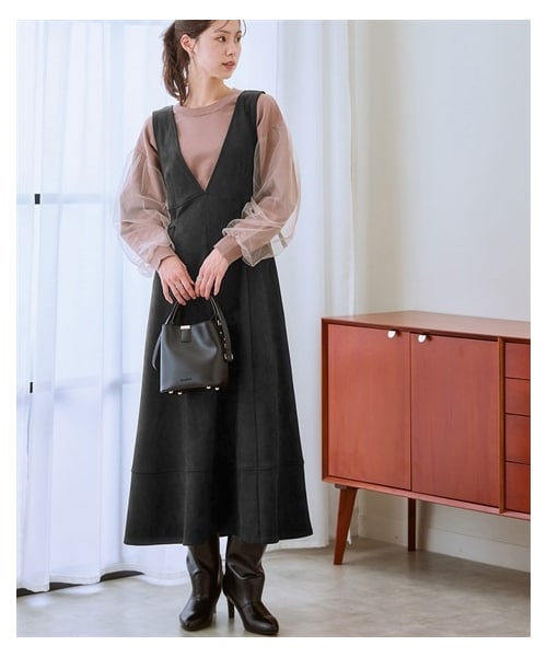 nissen（ニッセン）の「スエード調サイドDカンベルト付深Vネック