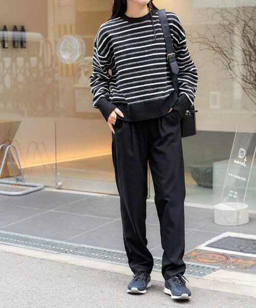 URBAN RESEARCH DOORS(アーバンリサーチドアーズ)の「FORK&SPOON 変形ボーダーニットプルオーバー(ニット/セーター・レディース・BLK×OFF/GRY×BLU・1)」の21枚目の写真