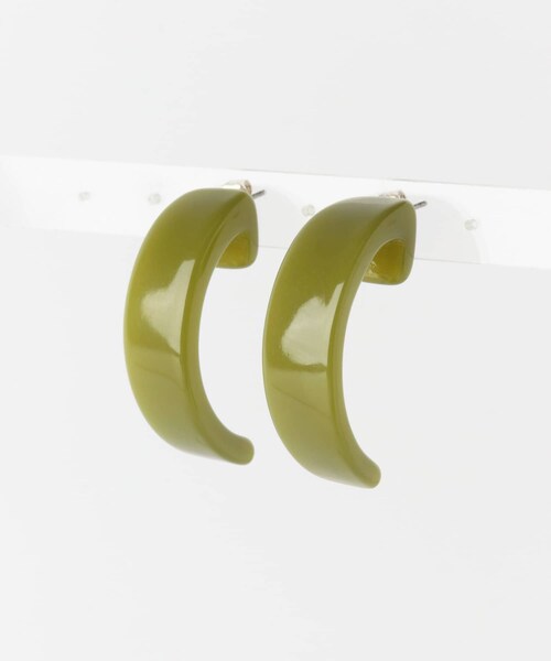 KBF（ケイビーエフ）の「アクリルBOWピアス∴（ピアス（両耳用）・レディース・KHAKI/IVORY・one/One）」の3枚目の写真