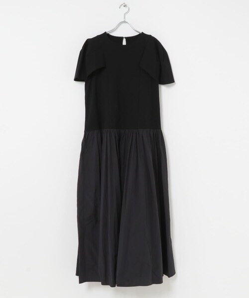 URBAN RESEARCH ROSSO（アーバンリサーチロッソ）の「Mewl　ペタルスリーブドッキングワンピース（ワンピース・レディース・BLACK/NAVY・Free）」の4枚目の写真