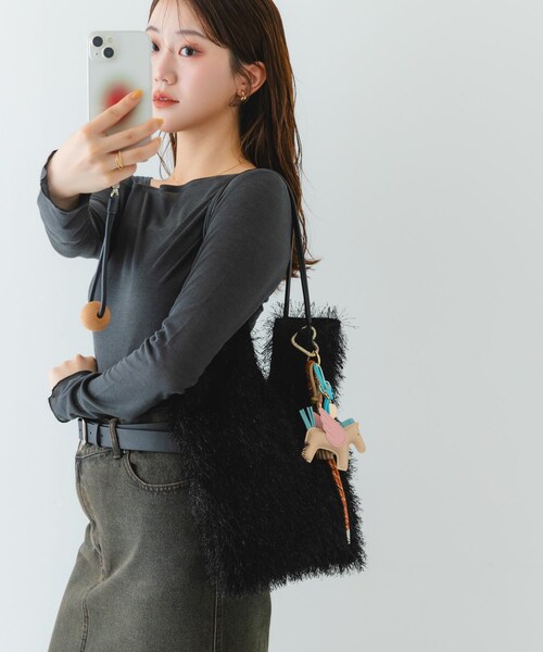 RODE SKO（ロデスコ）の「ヘアリートートバッグ（トートバッグ・レディース・BLACK/BEIGE/OLIVE・one）」の9枚目の写真