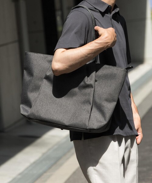 RODE SKO（ロデスコ）の「撥水タックトートバッグ（トートバッグ・メンズ・BLACK/CHARCOAL・one）」の19枚目の写真