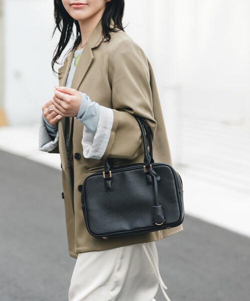 RODE SKO（ロデスコ）の「3セットチャームボストンバッグ（ボストンバッグ・レディース・BLACK/NAVY・One）」の3枚目の写真