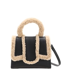 EMODA | フェイクムートンフラップバッグ(ハンドバッグ)