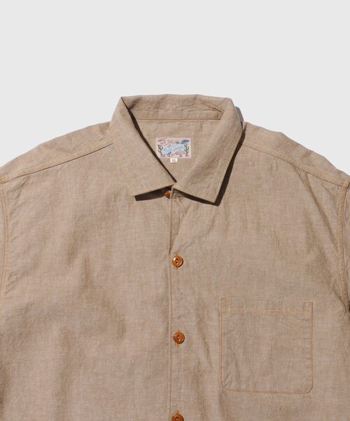 ADAM ET ROPE'(アダムエロペ)の「【MISTER FREEDOM×SUGAR CANE】6oz BEIGE CHAMBRAY WATERTOWN SHIRT(シャツ/ブラウス・メンズ・ベージュ・L/XL)」の5枚目の写真