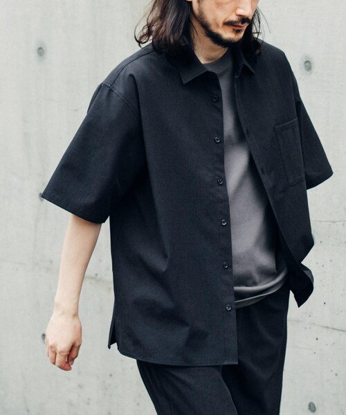 ITEMS URBANRESEARCH(アイテムズ アーバンリサーチ)の「『接触冷感/速乾/イージーケア』WINDY MESH ショートスリーブ シャツ(シャツ/ブラウス・メンズ・BLACK/CHARCOAL/NAVY/BOTANICAL・M/L/XL)」の10枚目の写真