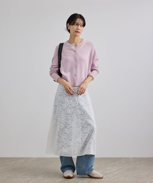 ADAM ET ROPE'(アダムエロペ)の「【extreme cashmere(エクストリーム・カシミア)】kelly ニットスカート(スカート・レディース・ブラック/ホワイト・F)」の4枚目の写真