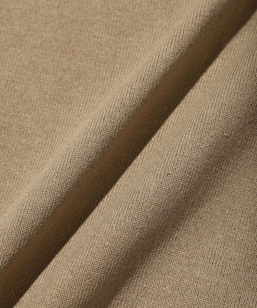 ADAM ET ROPE'(アダムエロペ)の「【AURALEE/オーラリー】HIGH GAUGE TUSSAH SILK KNIT CARDIGAN(カーディガン/ボレロ・メンズ・キナリ/カーキ・3/4)」の17枚目の写真