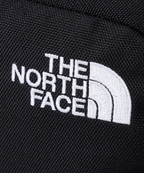 URBAN RESEARCH Sonny Label（アーバンリサーチサニーレーベル）の「THE NORTH FACE　Boulder Mini Shoulder（ショルダーバッグ・メンズ・ブラック/クラシックカーキ/ギャラクシー・one）」の11枚目の写真