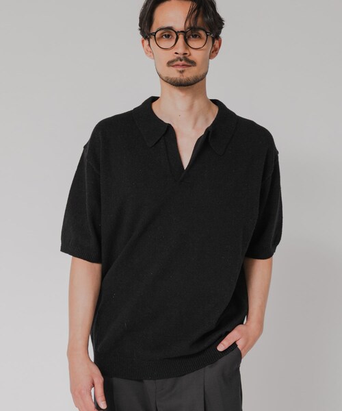 URBAN RESEARCH(アーバンリサーチ)の「SILK NOIL スキッパーポロニット(ポロシャツ・メンズ・NATURAL/BLACK・M/L)」の2枚目の写真