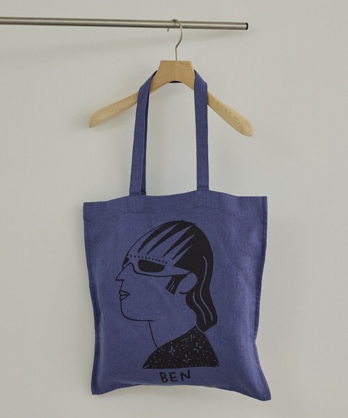 ADAM ET ROPE'(アダムエロペ)の「【Camille de Cussac by SALON】アートリネントートバッグ/ A4対応(トートバッグ・レディース・ベージュ/ブルー/レッド・F)」の8枚目の写真
