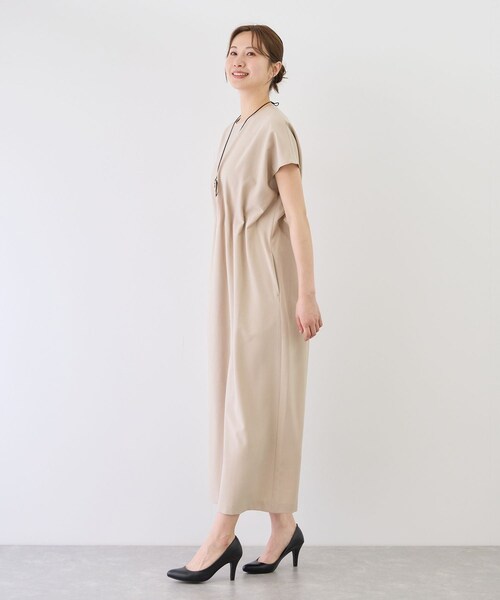 Jayro(ジャイロ)の「リネンタッチタックイージーワンピース(ワンピース・レディース・ブラック/チャコール/ベージュ・M)」の22枚目の写真