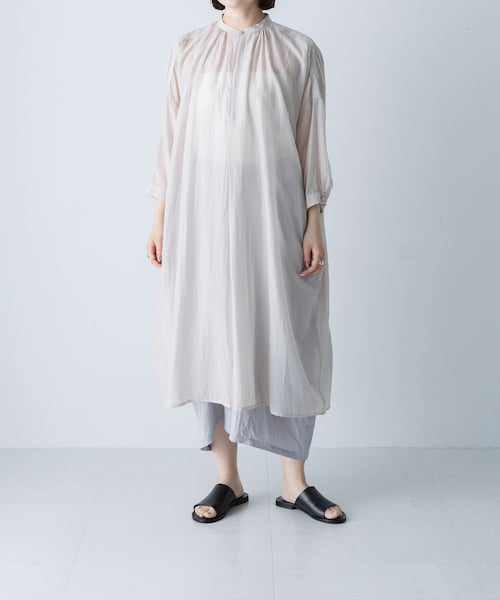 かぐれ(カグレ)の「suzuki takayuki FEATHER DRESS(ワンピース・レディース・PEARL MIST/C BLOSSOM・Free)」の1枚目の写真