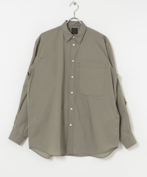 URBAN RESEARCH（アーバンリサーチ）の「DAIWA PIER39　TECH TRAVEL SHIRT（シャツ/ブラウス・メンズ・WOLF GRAY/BLACK/CHARCOAL・S/M/L/XL）」の2枚目の写真
